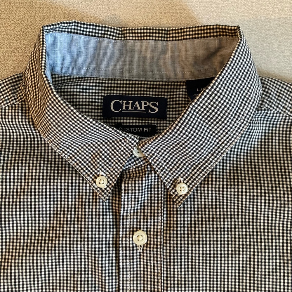 CHAPS casual button down shirt